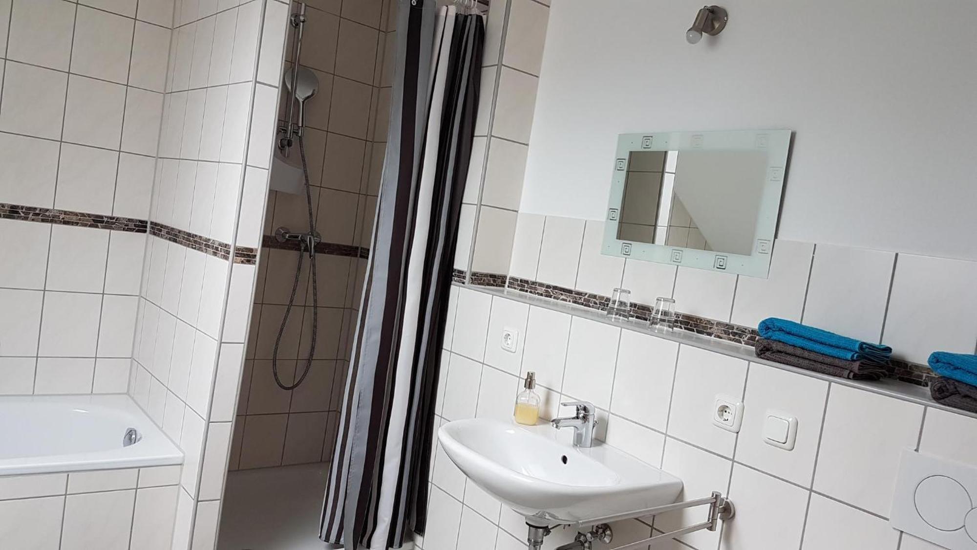 Ferienwohnung Am Grasweg Höxter Екстериор снимка